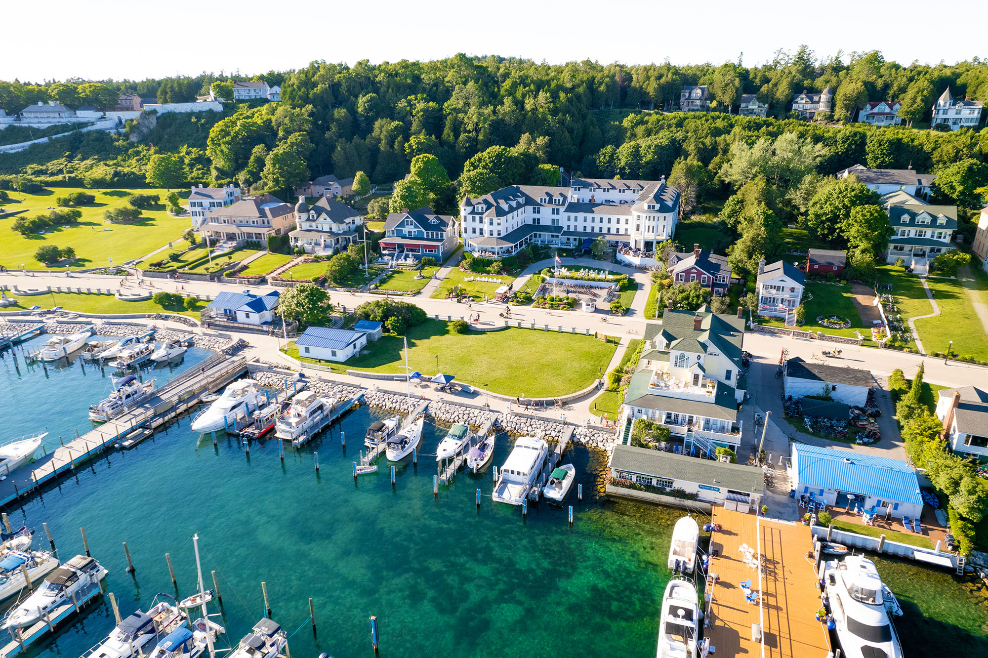 Where to stay on Mackinac Island - Featuring the Island House Hotel